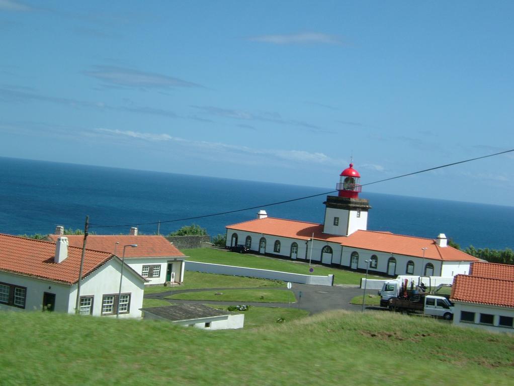 Moradias Estacao Radio Naval , Moradia Vila Do Porto Lajes das Flores Eksteriør billede
